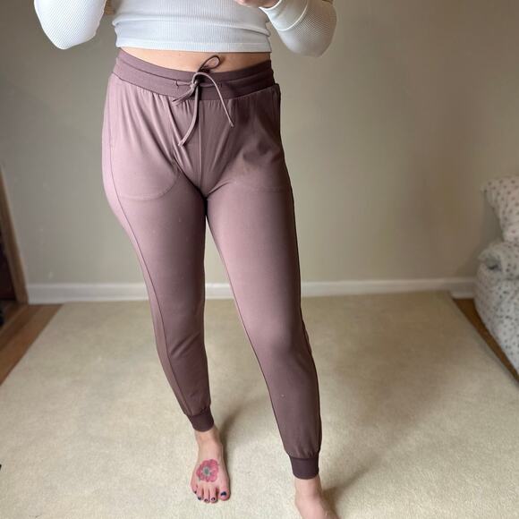 Rachel Zoe: Mauve Joggers - Picture 3 of 9